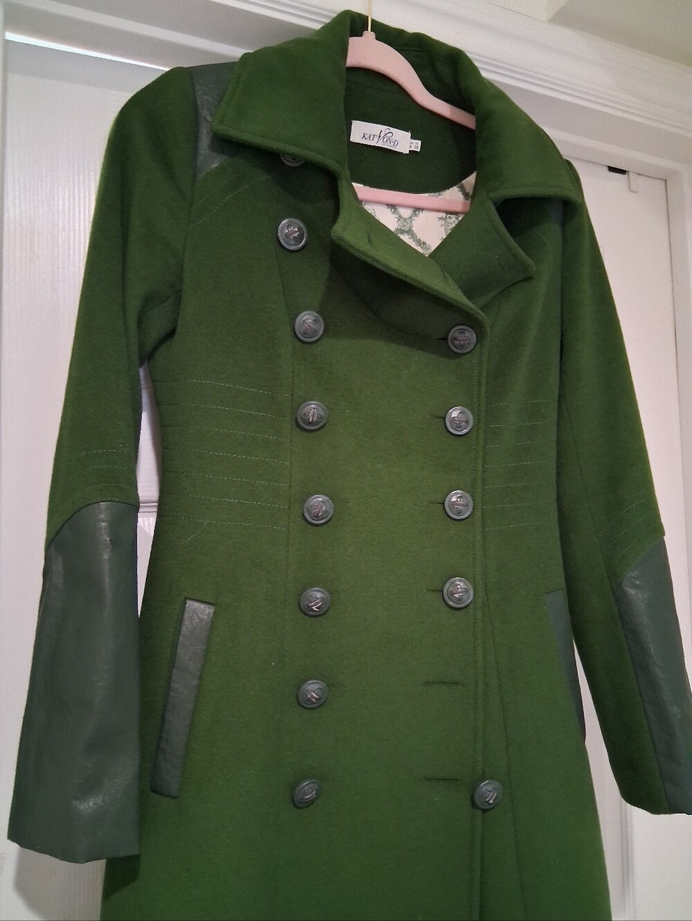 Kat Von D Baroque Coat - Picture 11 of 15
